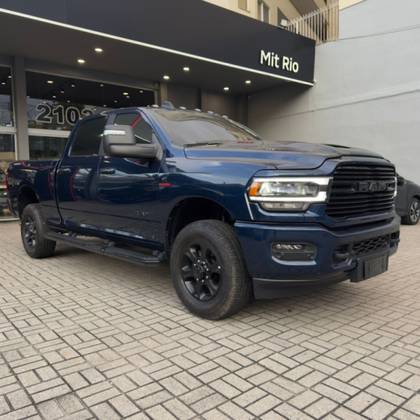 RAM 2500 6.7 I6 TURBO DIESEL LARAMIE NIGHT EDITION CD 4X4 AUTOMÁTICO